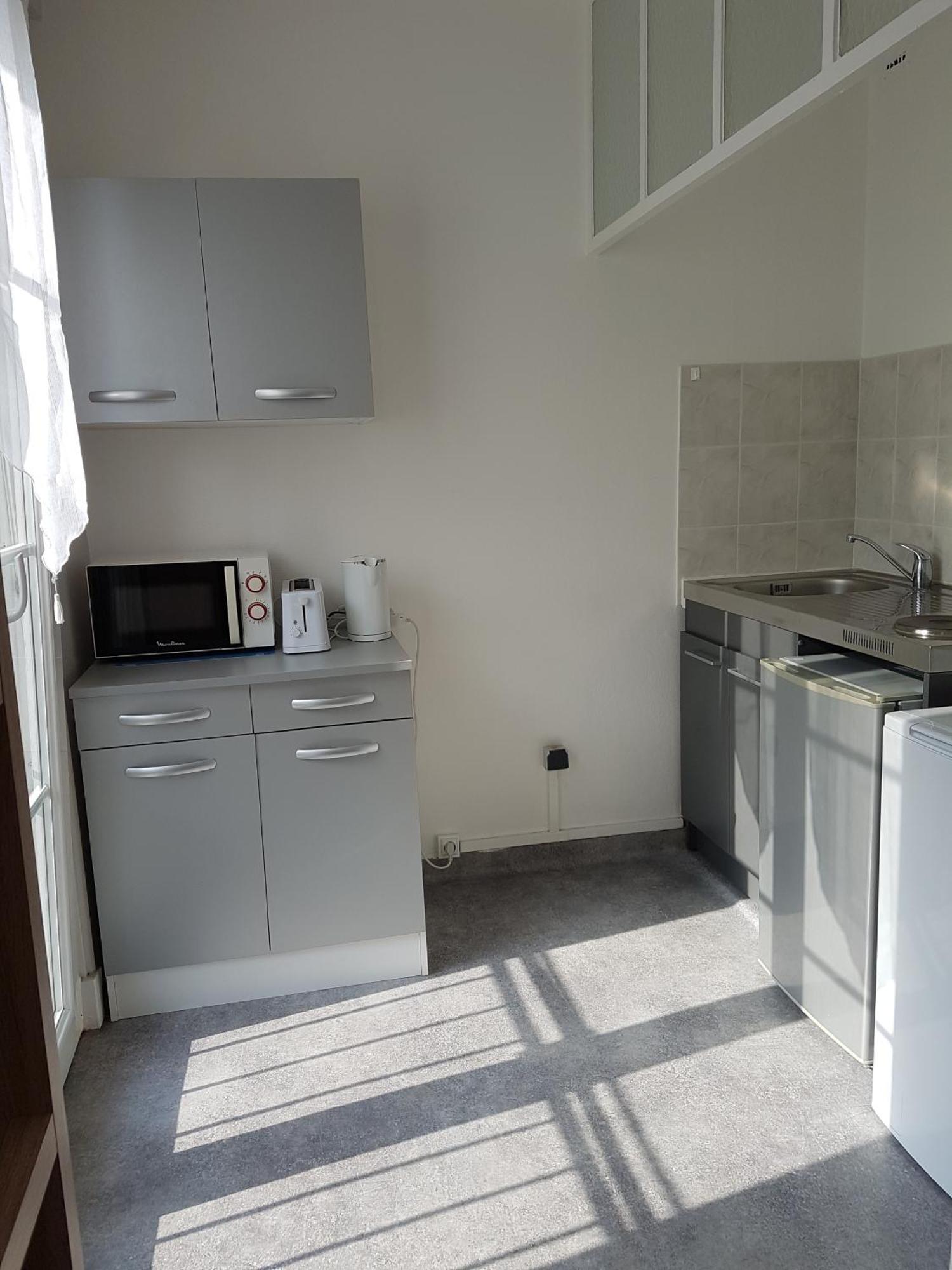 Appartement Perret 105 Rue Victor Hugo, Lumineux, Plein Centre, Parking Prive Arrivee Autonome Tout A Pied Le Havre Exterior photo
